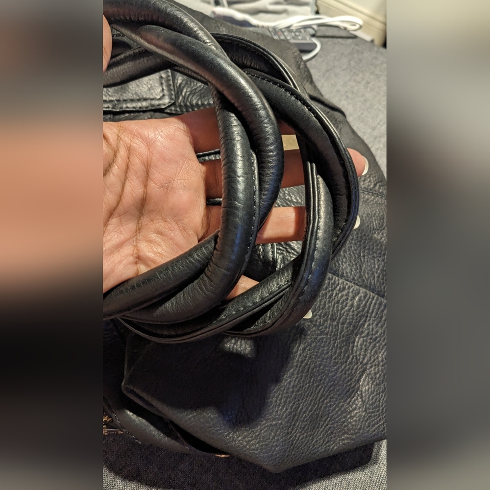 Handbag - Picture 7 of 12
